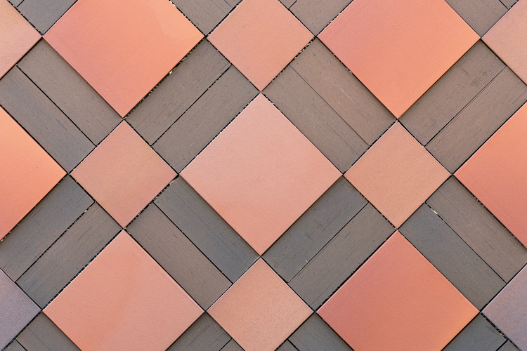 キャメルと通常の瓦タイルの組み合わせ